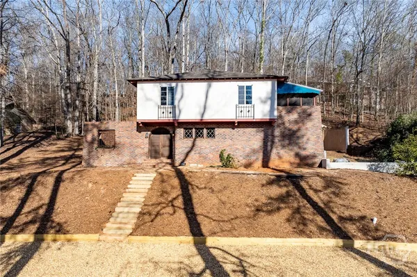 $750,000 | 340 Dogwood Drive, Athens, GA 30606