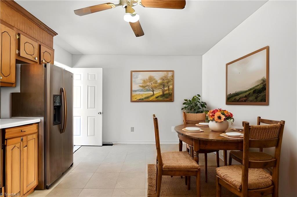 482 Bethany Road Reidsville, NC 27320 - Photo 17 of 49 kitchen virtually staged