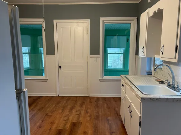 $1,950 | 30 Canal Street, Unit 2, South Hadley, MA 01075
