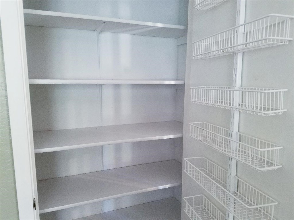 11912 Stout Oak Trail Austin, TX 78750 - Photo 5 of 29