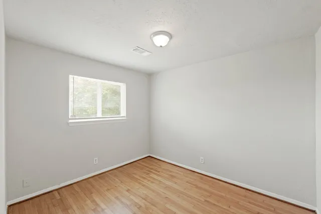 $1,395 | 326 Brookview Street, Channelview, TX 77530