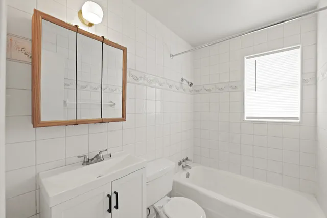 $1,395 | 326 Brookview Street, Channelview, TX 77530