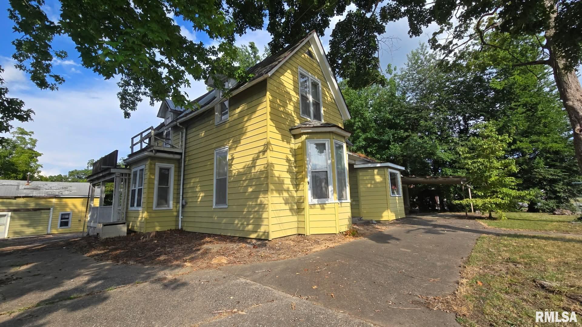 215 West Vienna Street Anna, IL 62906 - Photo 2 of 14