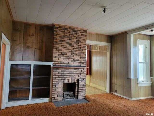 $60,000 | 215 West Vienna Street, Anna, IL 62906