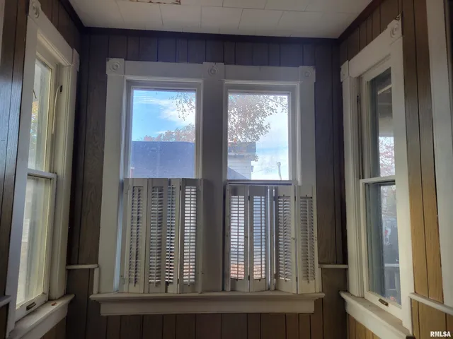 $60,000 | 215 West Vienna Street, Anna, IL 62906