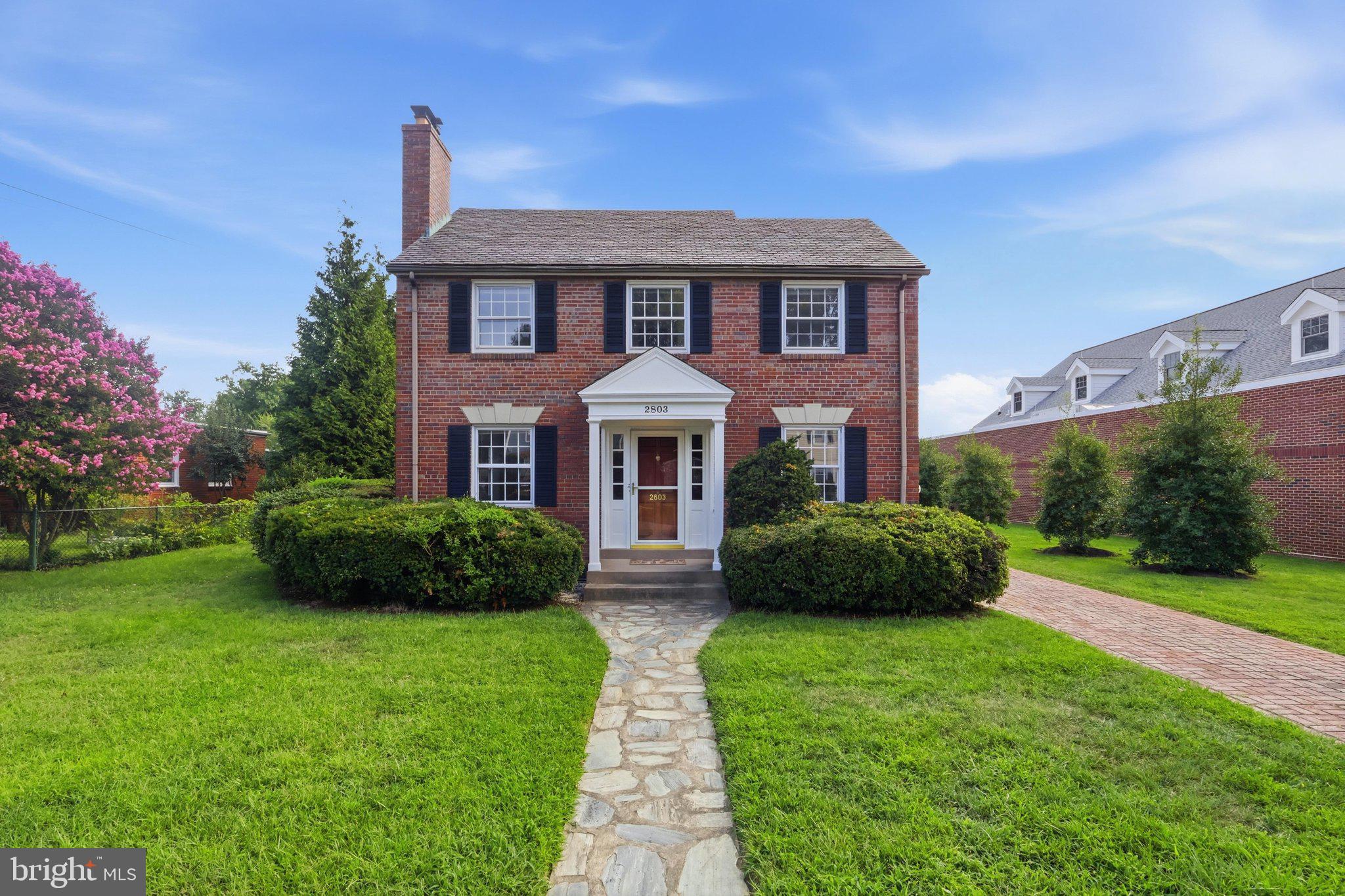 2803 Cameron Mills Road Alexandria, VA 22302 - Photo 1 of 31 Gallery Image 1