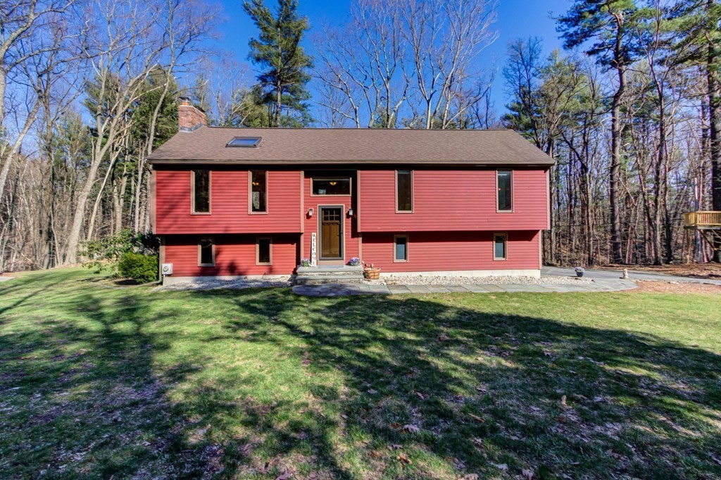 1 Castle Hill Road Hopkinton, MA 01748 - Photo 2 of 42 Gallery Image 2