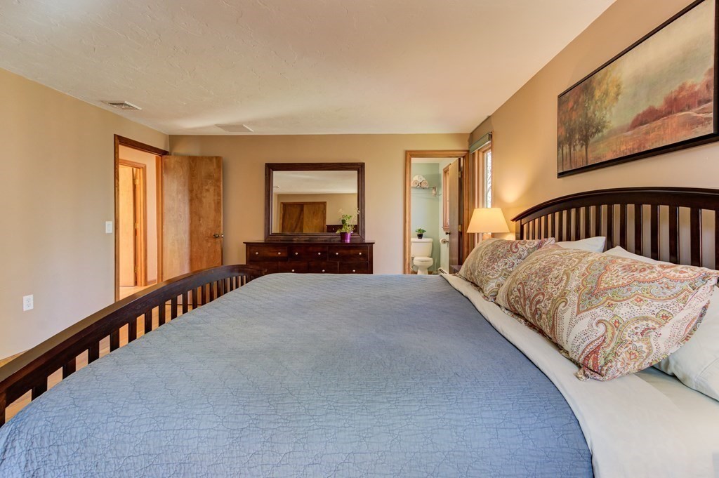 1 Castle Hill Road Hopkinton, MA 01748 - Photo 23 of 42 Gallery Image 23
