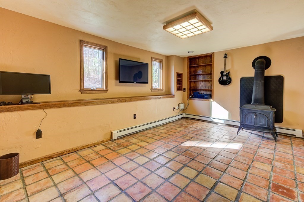 1 Castle Hill Road Hopkinton, MA 01748 - Photo 29 of 42 Gallery Image 29