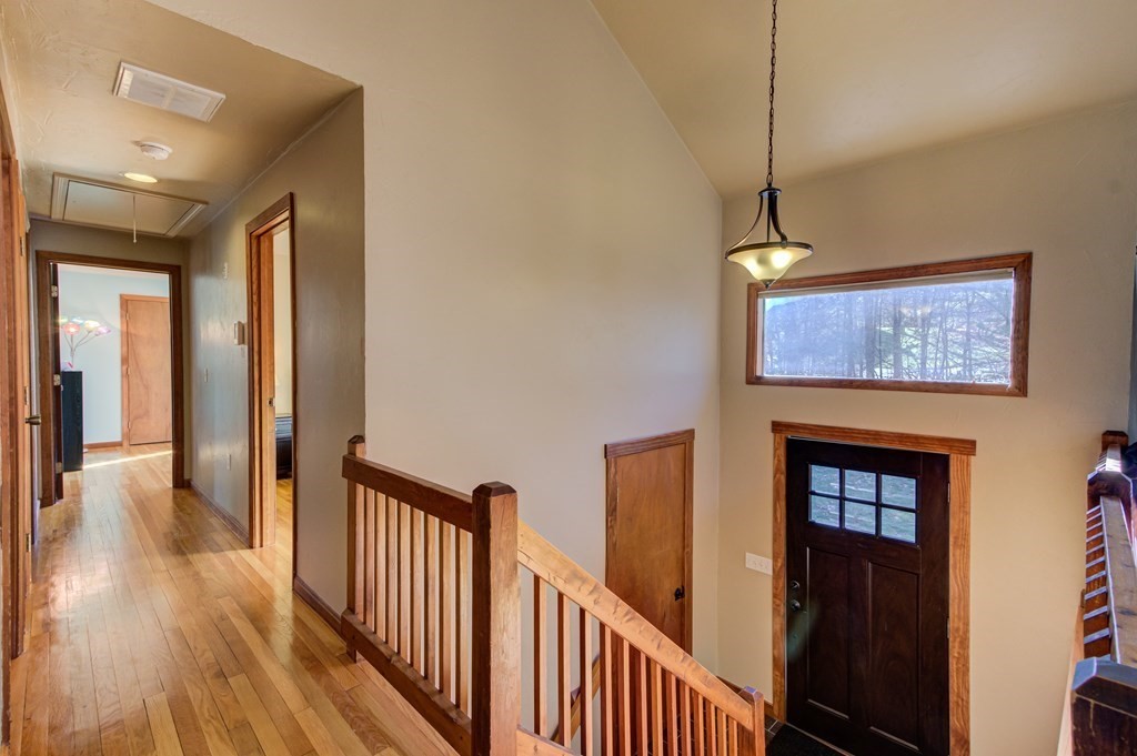 1 Castle Hill Road Hopkinton, MA 01748 - Photo 4 of 42 Gallery Image 4
