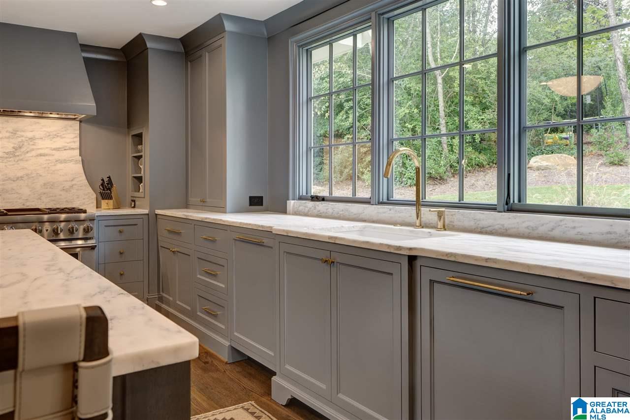 2912 Warrington Road Birmingham, AL 35223 - Photo 12 of 41
