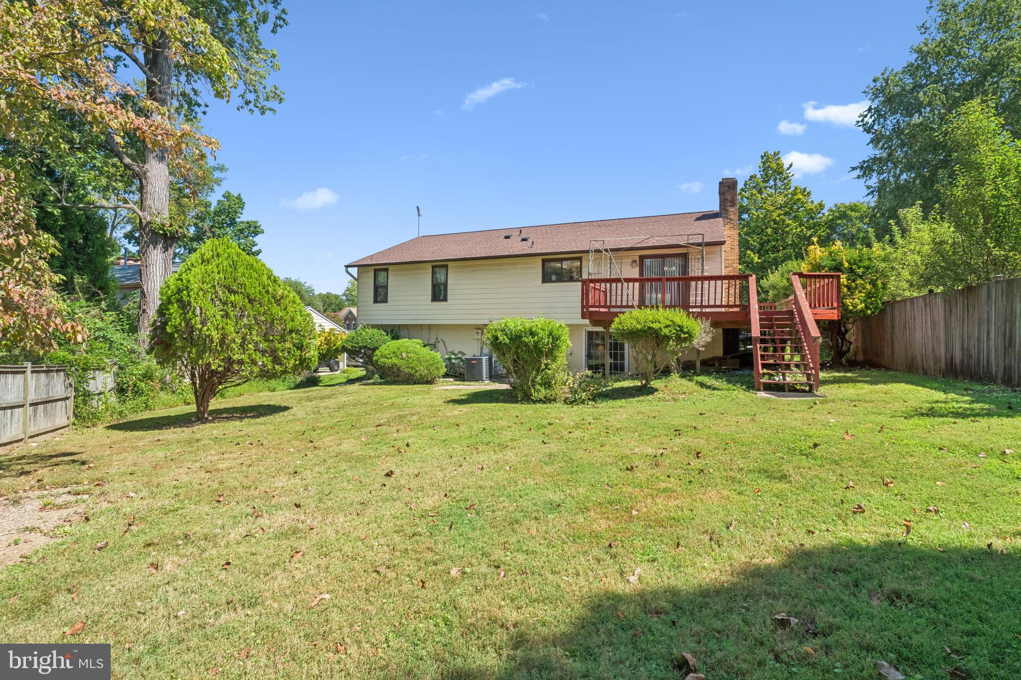 2146 Woodford Road Vienna, VA 22182 - Photo 25 of 25