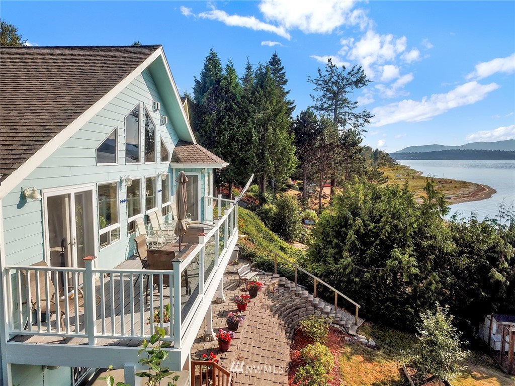3537 Robertson Road Bellingham, WA 98226 - Photo 4 of 25 Gallery Image 4