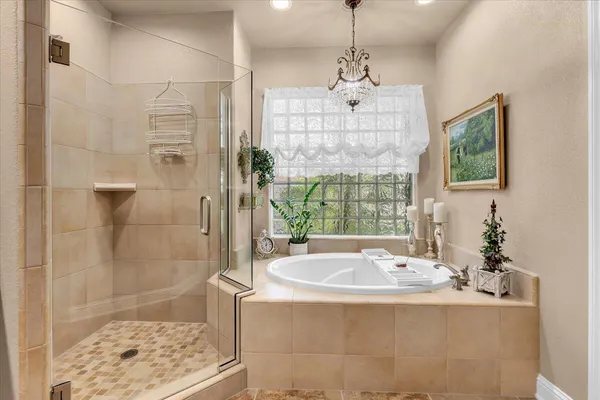 $899,900 | 3647 Laver Court, Redding, CA 96002