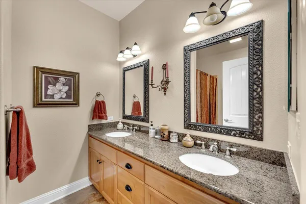 $899,900 | 3647 Laver Court, Redding, CA 96002