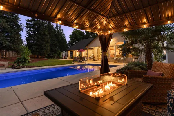 $899,900 | 3647 Laver Court, Redding, CA 96002