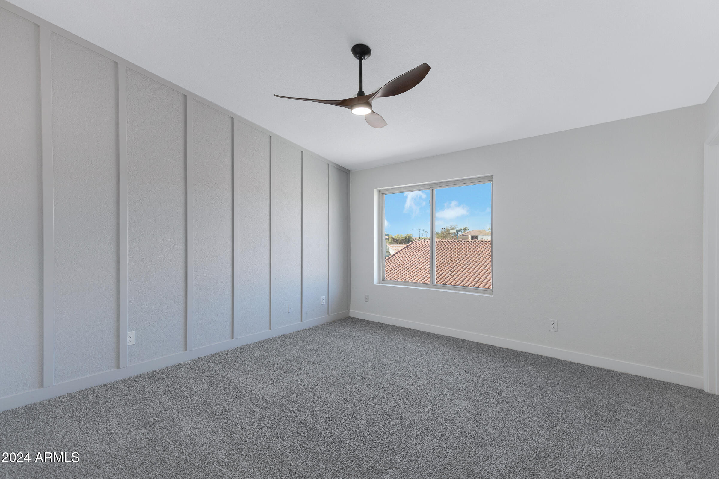 2435 West Greenway Road, Unit 2 Phoenix, AZ 85023 - Photo 24 of 37 2435 W Greenway Rd #2-24