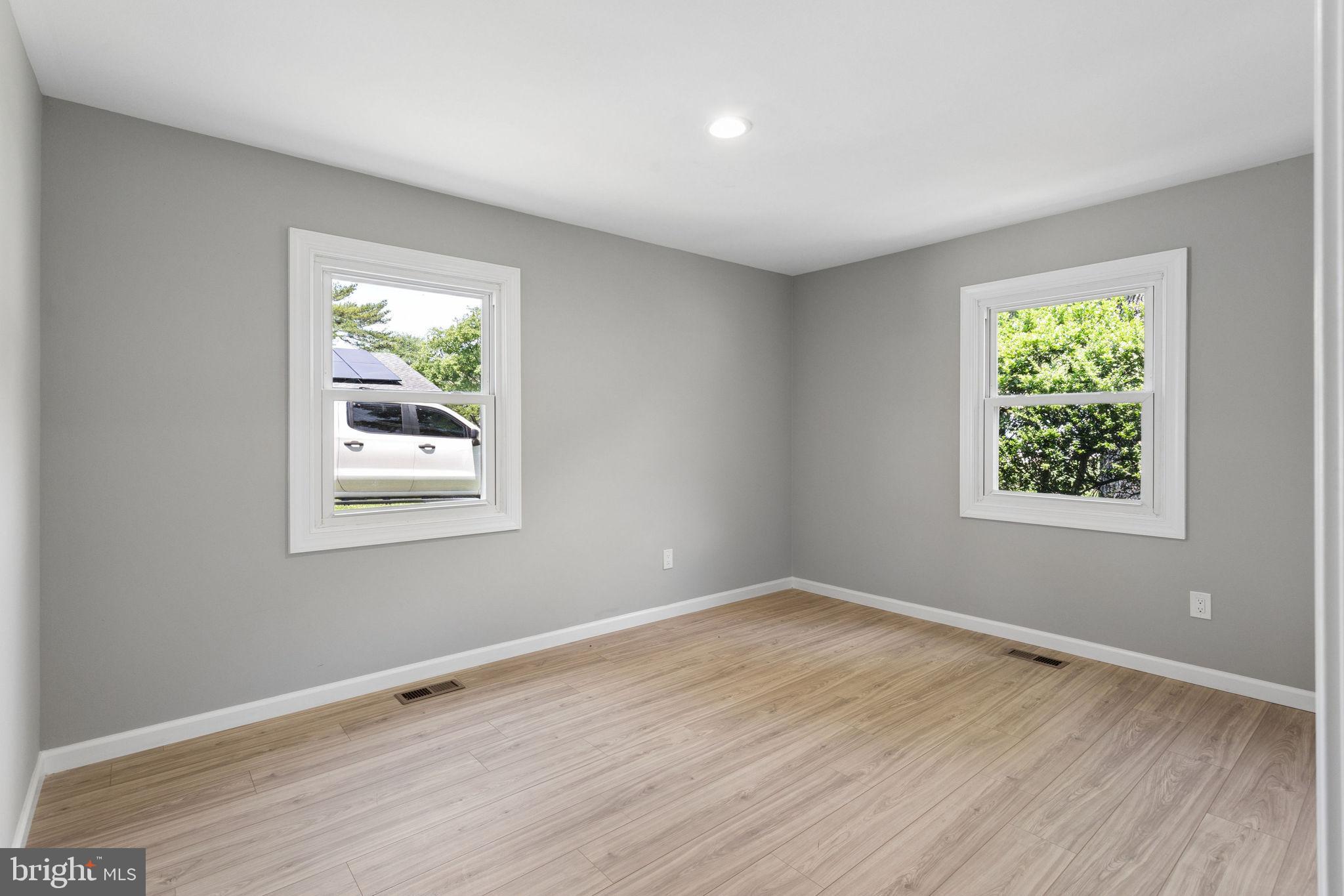 29 Executive Lane Willingboro, NJ 08046 - Photo 22 of 29 Bedroom #2