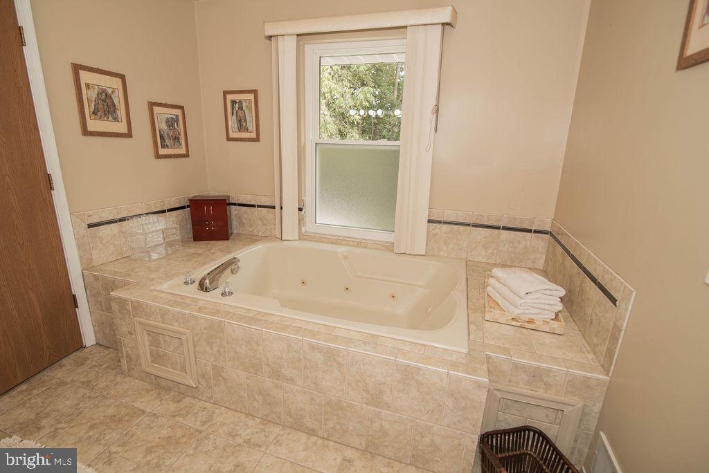 7749 Mellon Road Wyncote, PA 19095 - Photo 40 of 53 Soaking tub complete with jets