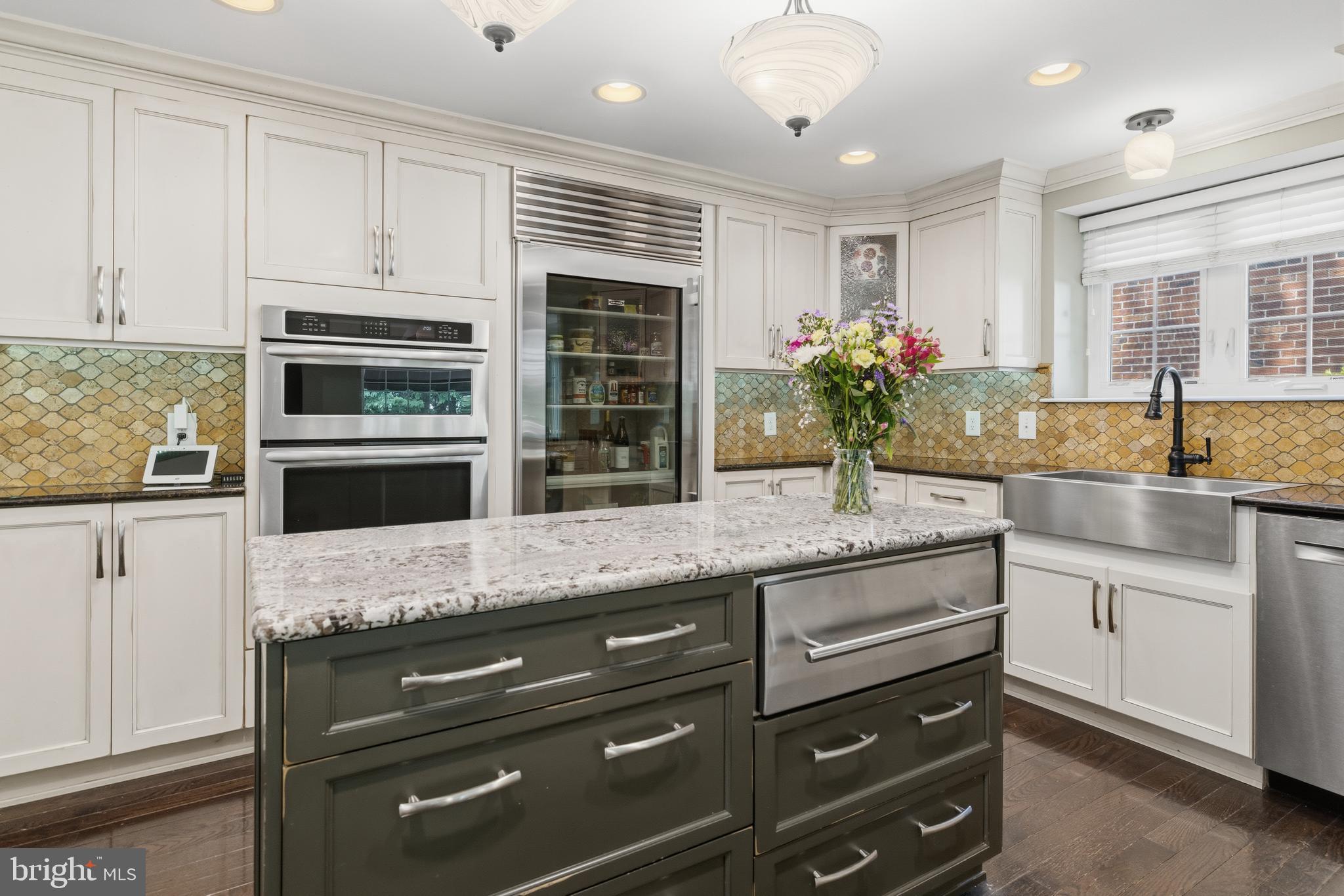 1547 Edge Hill Road Abington, PA 19001 - Photo 4 of 62
