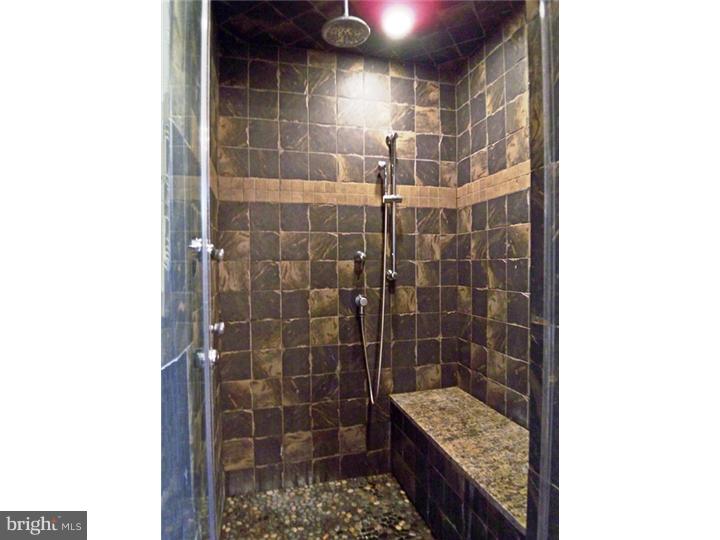 795 River Road Yardley, PA 19067 - Photo 14 of 24 Master Bathroom