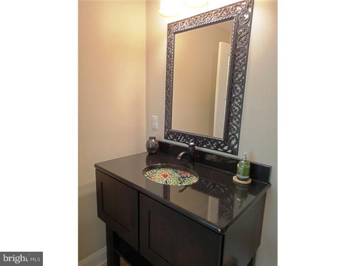 795 River Road Yardley, PA 19067 - Photo 18 of 24 Bathroom