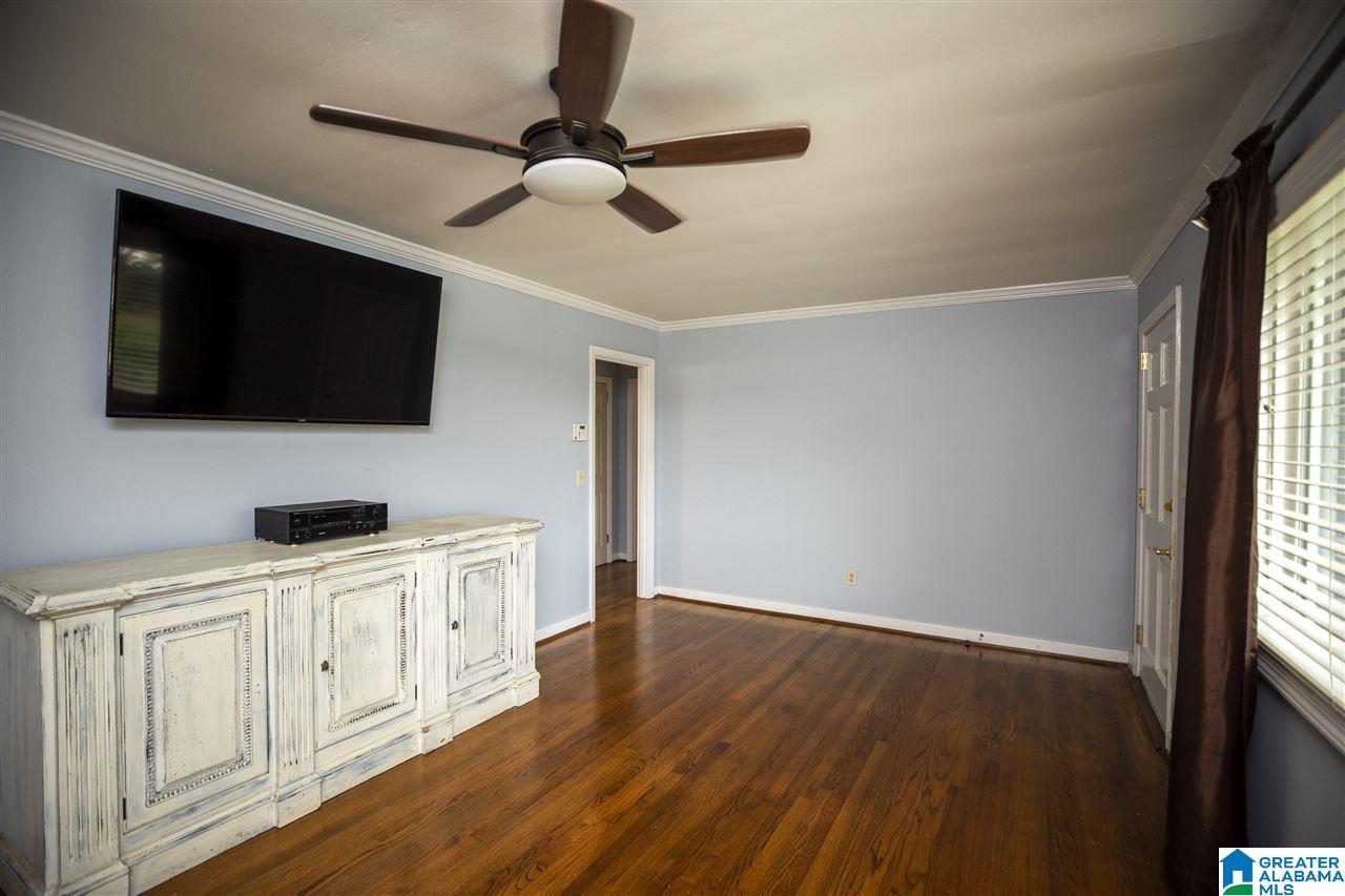 1301 Larry Lane Birmingham, AL 35213 - Photo 9 of 23