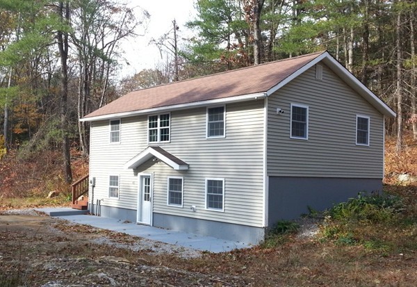 43 Prindle Hill Road Charlton, MA 01507 - Photo 4 of 29 Gallery Image 4