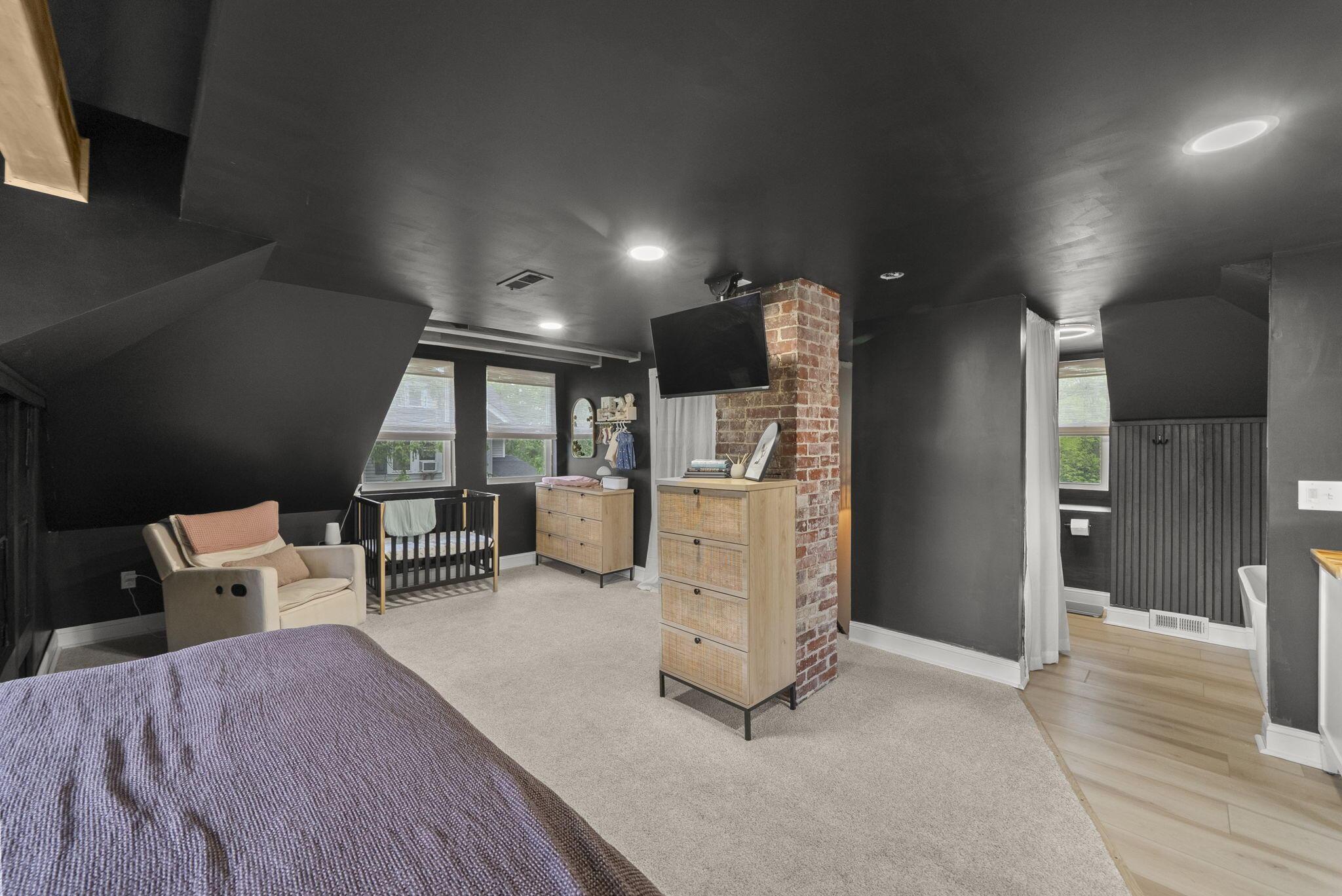 7032 Rings Road Dublin, OH 43016 - Photo 26 of 45