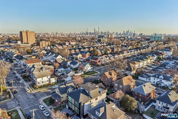 $1,350,000 | 412 Lincoln Avenue, Cliffside Park, NJ 07010