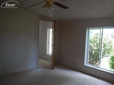 10168 Duffield Road Gaines, MI 48436 - Photo 19 of 19 20419911-18.JPG