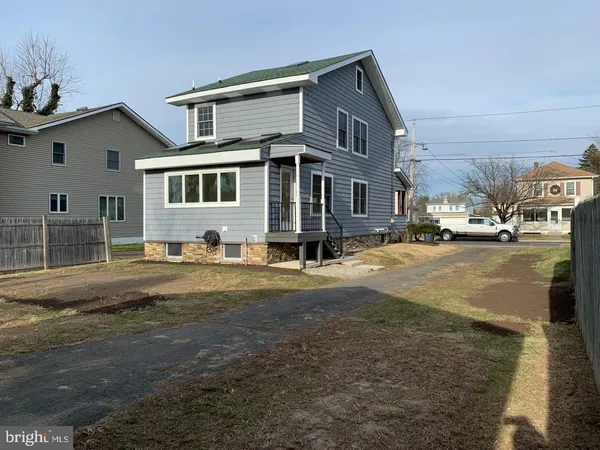 $3,500 | 743 Valley Forge Avenue, Lawrenceville, NJ 08648