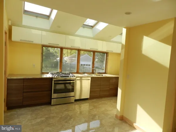 $3,500 | 743 Valley Forge Avenue, Lawrenceville, NJ 08648