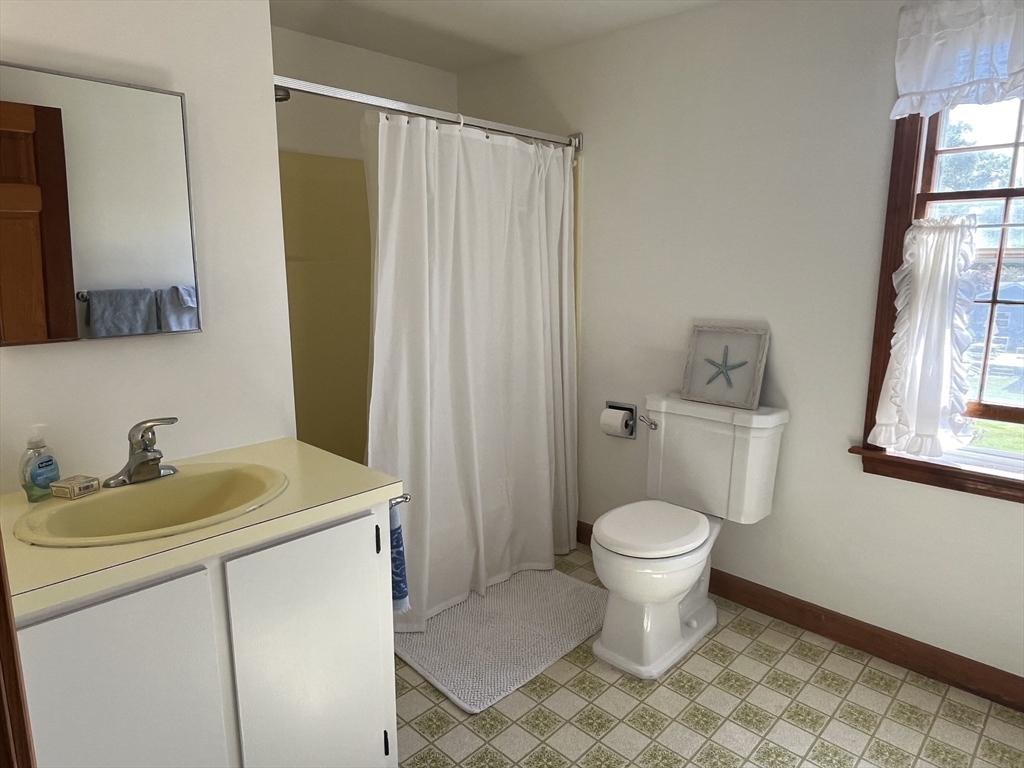 3 Sagamore Road, Unit WINTER Mattapoisett, MA 02739 - Photo 13 of 17