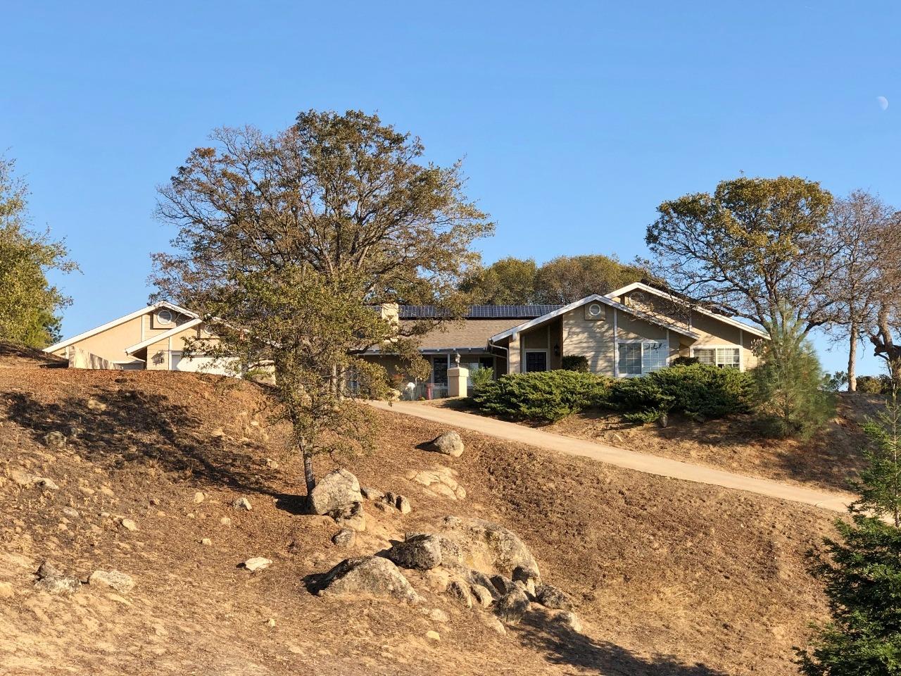 29057 Revis Road Coarsegold, CA 93614 - Photo 2 of 43 Gallery Image 2