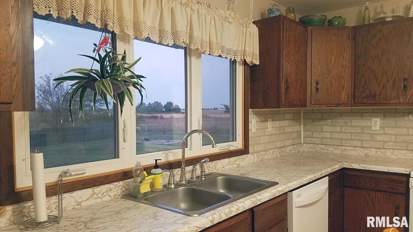 6834 Spring Lake Road Manito, IL 61546 - Photo 6 of 50 Gallery Image 6