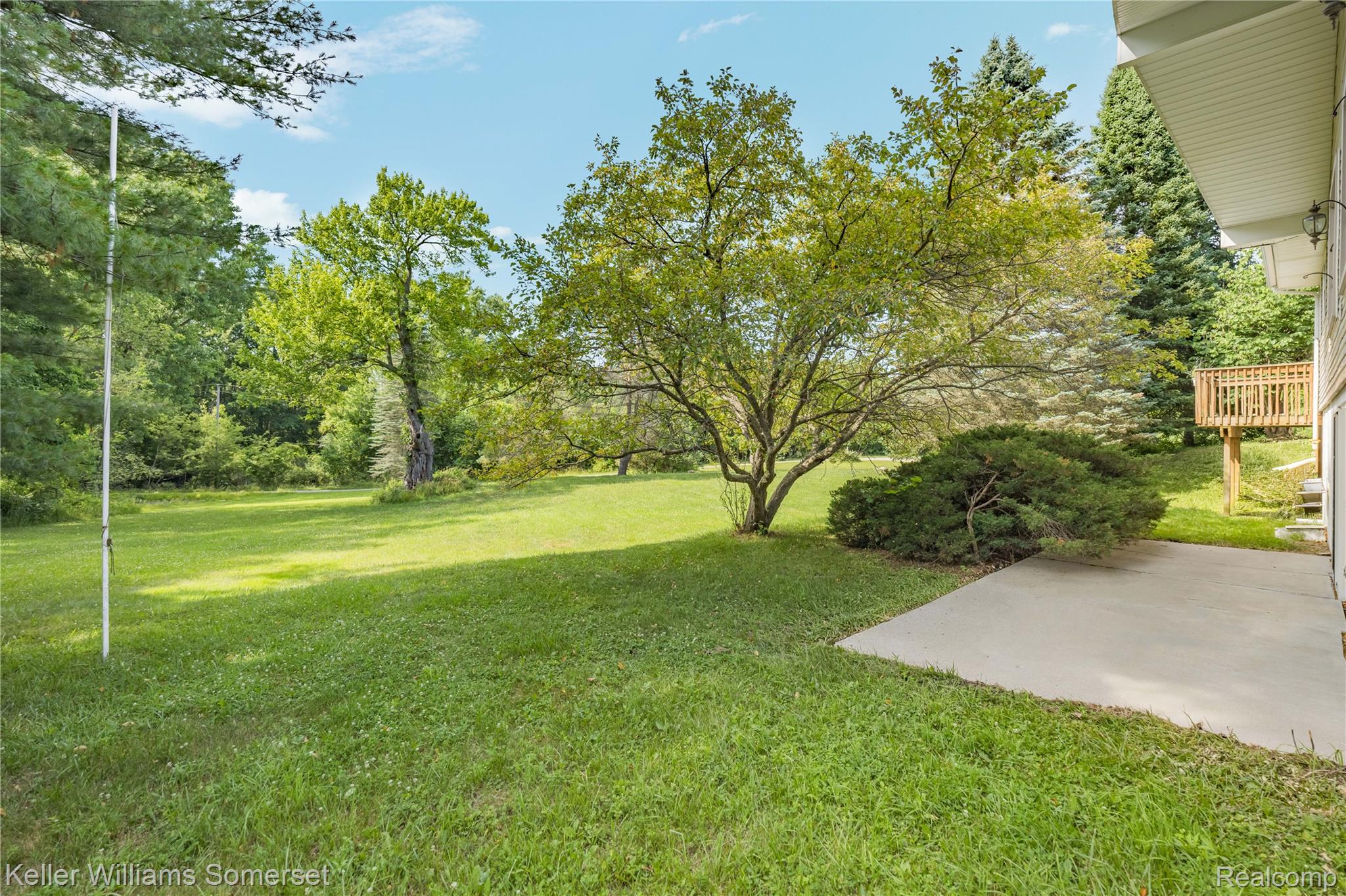 2344 Rochester Road Leonard, MI 48367 - Photo 53 of 66 Yard
