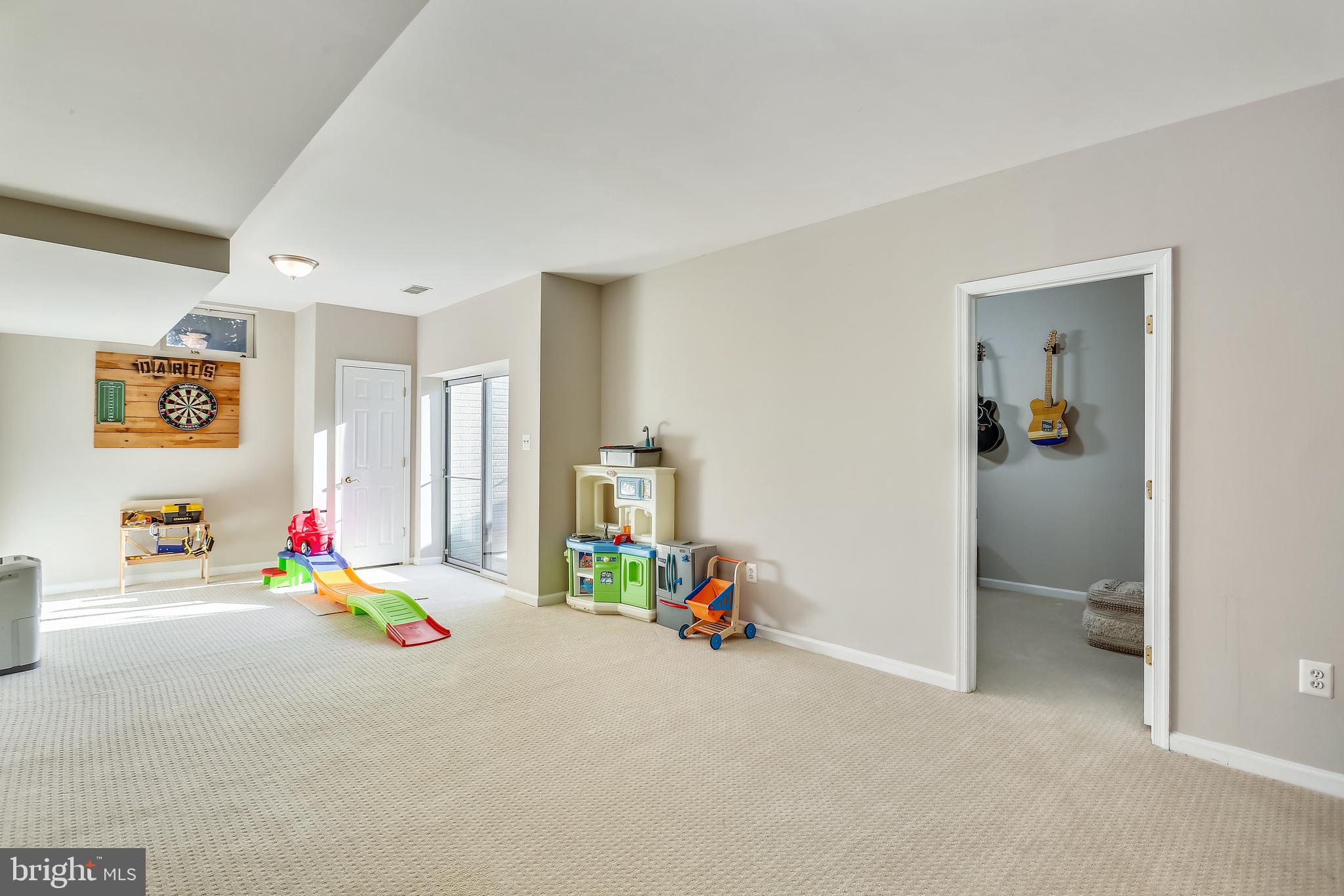 9517 Greenel Road Damascus, MD 20872 - Photo 74 of 98 VERY LARGE LL RECREATION ROOM