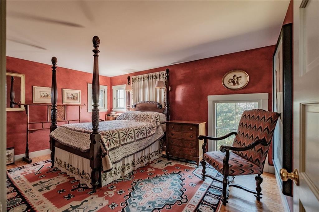 33 Harraseeket Road Freeport, ME 04032 - Photo 11 of 35 Photo