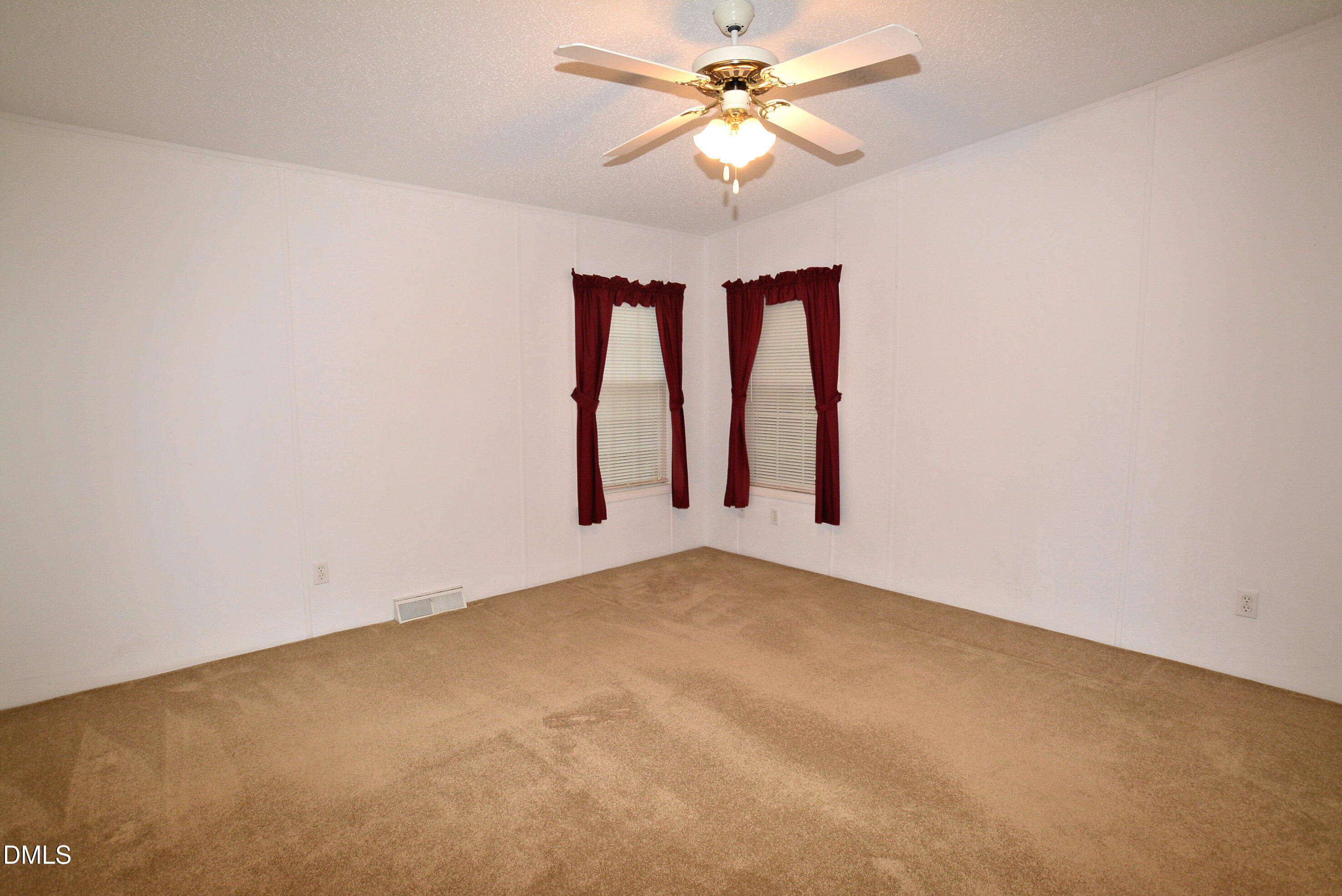 940 Richardson Road Zebulon, NC 27597 - Photo 19 of 54 Primary BR