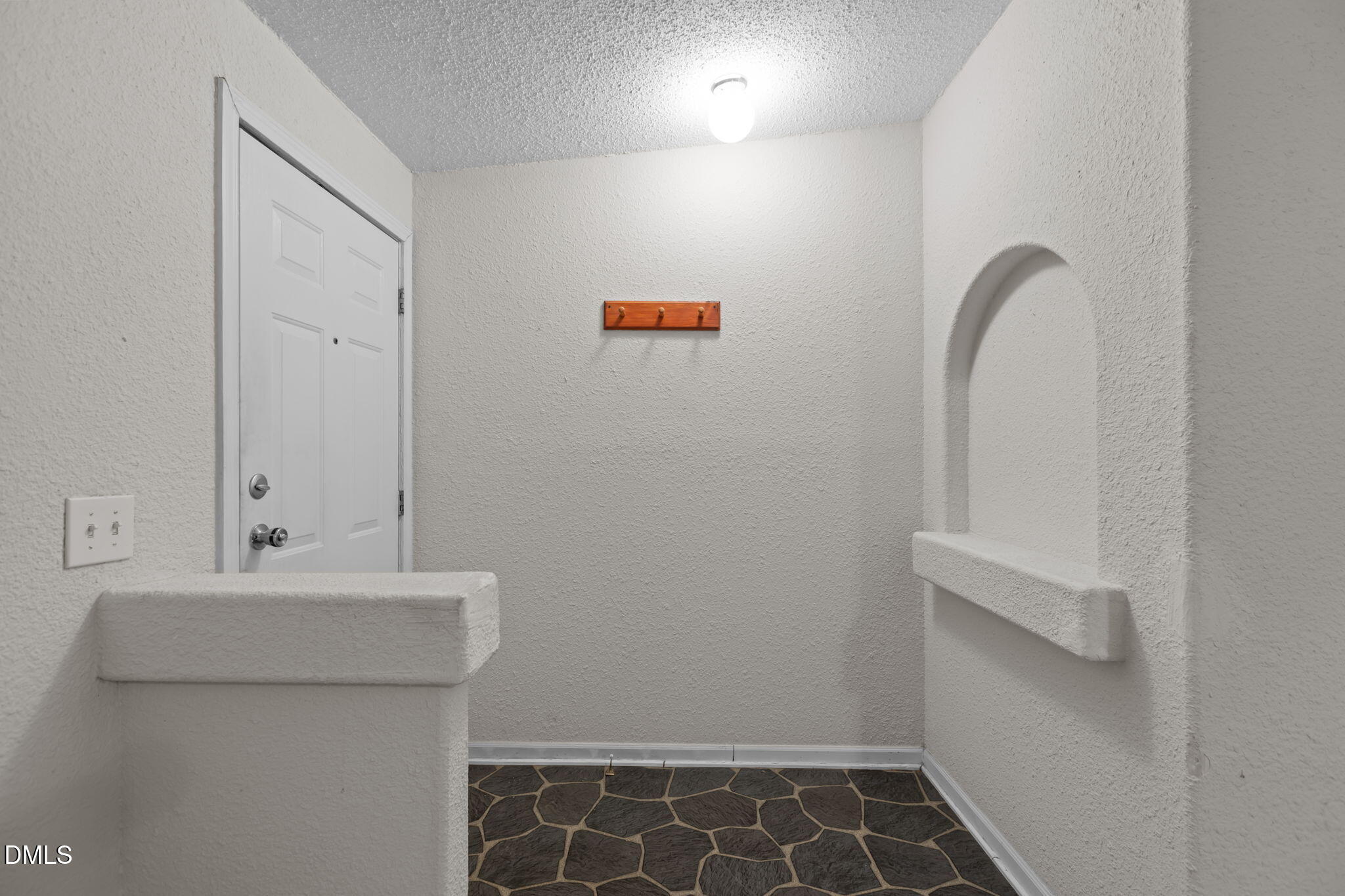 940 Richardson Road Zebulon, NC 27597 - Photo 7 of 54 Entry Foyer
