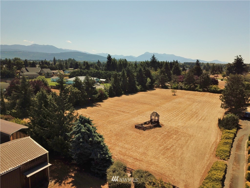 9999 North Kendall Road Sequim, WA 98382 - Photo 9 of 22 Gallery Image 9