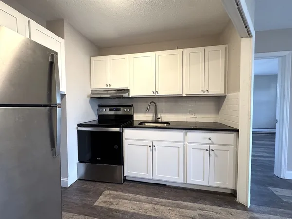 $2,000 | 625 Main Street, Unit 24, Reading, MA 01867