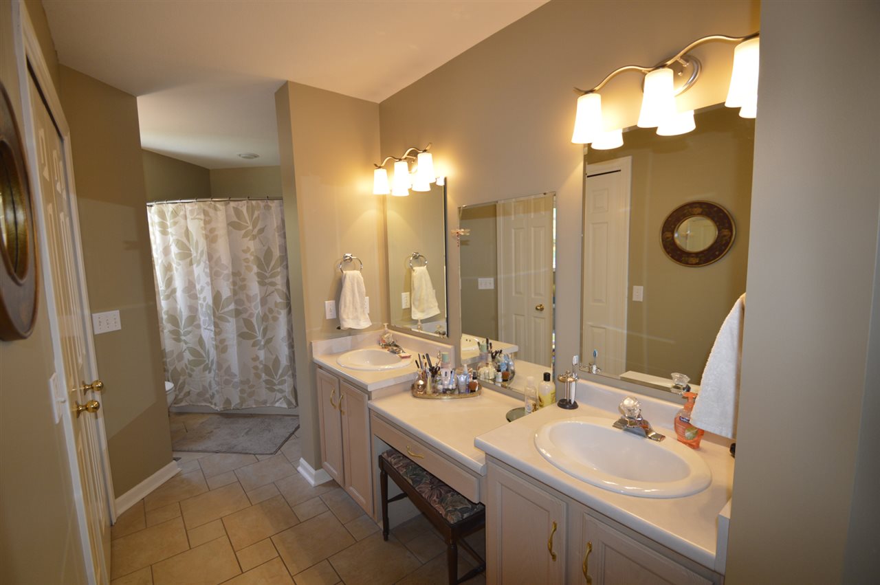 10820 Summer Chase Road Fort Wayne, IN 46818 - Photo 21 of 36 Gallery Image 21