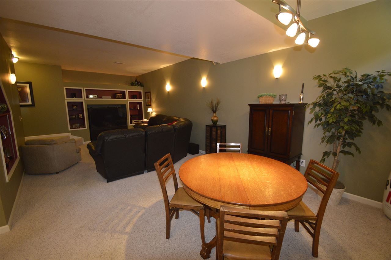 10820 Summer Chase Road Fort Wayne, IN 46818 - Photo 30 of 36 Gallery Image 30