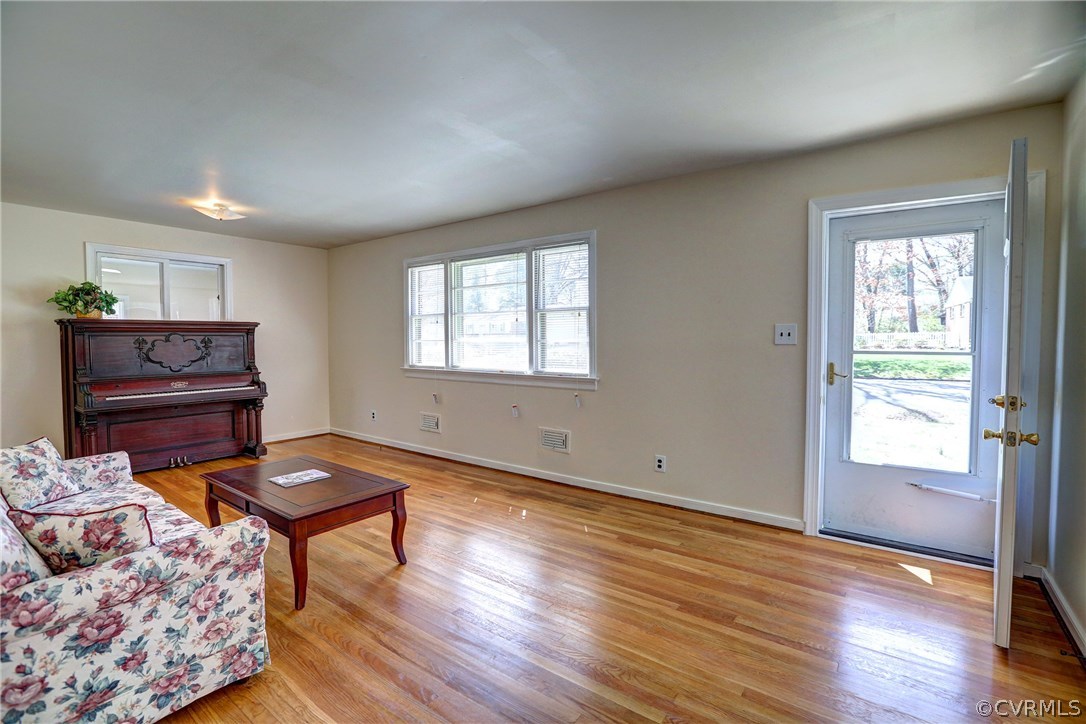 3405 Birchbrook Road Henrico, VA 23228 - Photo 3 of 20 Gallery Image 3