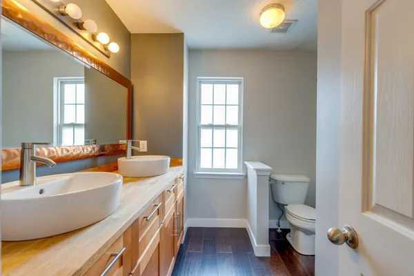 $2,350 | 2402 Nashboro Boulevard, Nashville, TN 37217