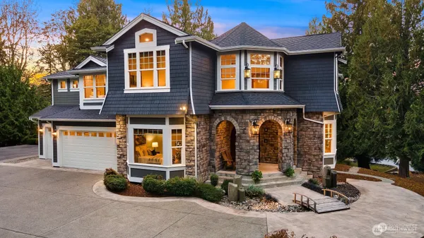 $1,849,900 | 25935 Southeast 235th Way, Maple Valley, WA 98038