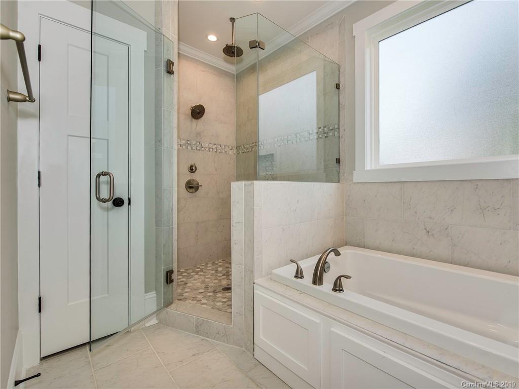 1826 Berryhill Road Charlotte, NC 28208 - Photo 16 of 24 Gallery Image 16