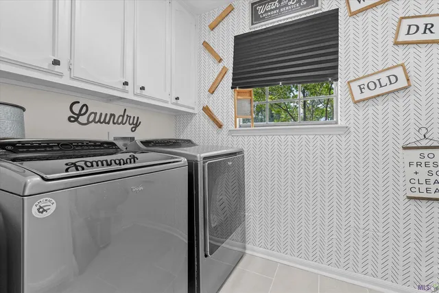 $370,000 | 7127 Burtcliff Drive, Baton Rouge, LA 70818